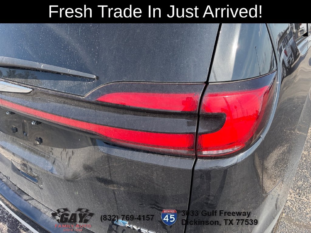 Used 2021 Chrysler Pacifica Pinnacle FWD image 10
