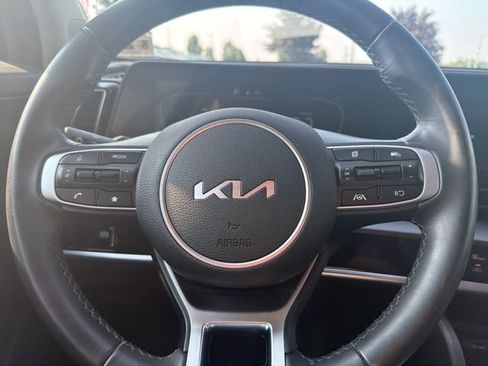Used 2024 Kia Sportage EX AWD/4WD image 15