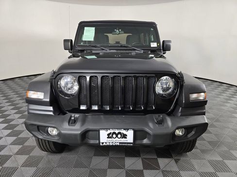 Used 2022 Jeep Wrangler Unlimited Sport image 8