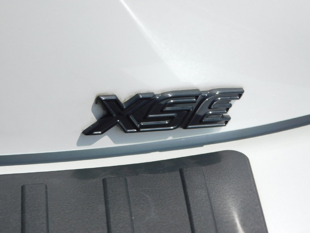Used 2024 Toyota Corolla XSE FWD image 40