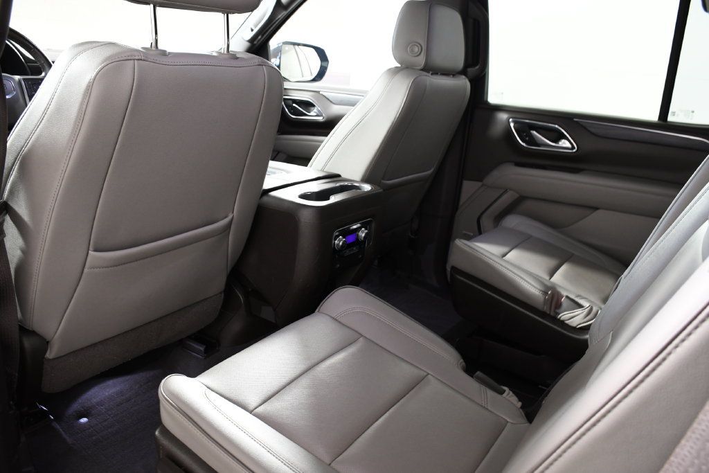 Used 2021 GMC Yukon SLT w/ SLT Premium Package AWD/4WD image 26