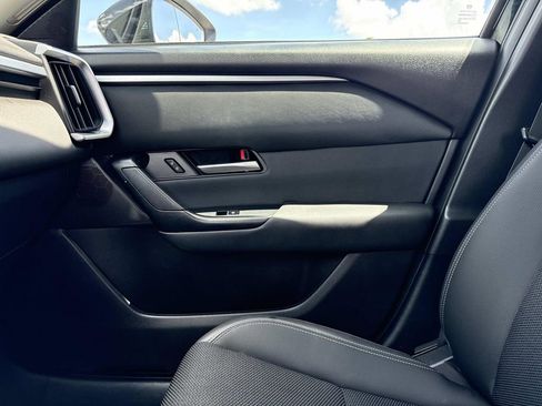 Certified 2025 MAZDA CX-50 AWD 2.5 S w/ Cargo Package image 31
