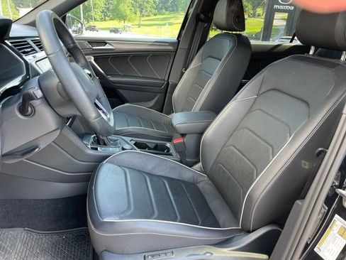 Used 2023 Volkswagen Tiguan SEL R-Line AWD/4WD image 6