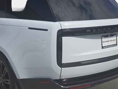 New 2026 Land Rover Range Rover SE AWD/4WD image 36
