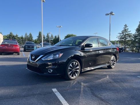 Used 2017 Nissan Sentra SR Turbo w/ SR Turbo Premium Package FWD image 3