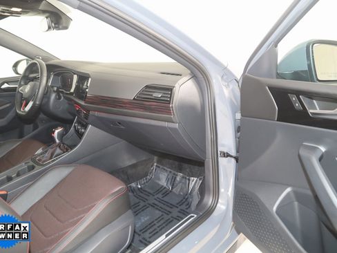 Used 2024 Volkswagen Jetta GLI Autobahn image 44