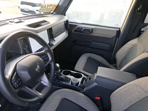 Used 2025 Ford Bronco Big Bend image 14