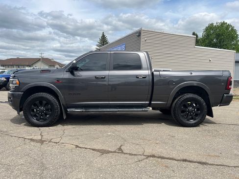 Used 2021 RAM 2500 Laramie AWD/4WD image 1