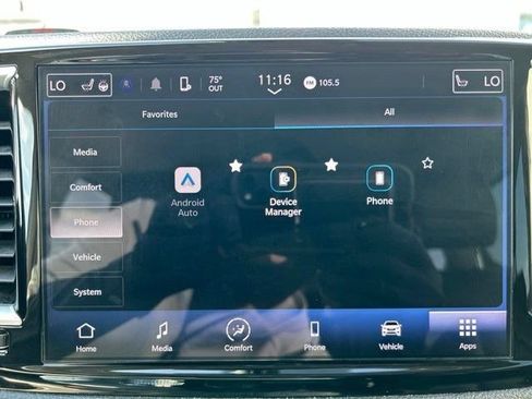 Used 2023 Chrysler Pacifica Touring-L FWD image 29
