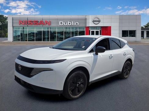 Used 2025 Nissan Murano SV AWD/4WD image 1