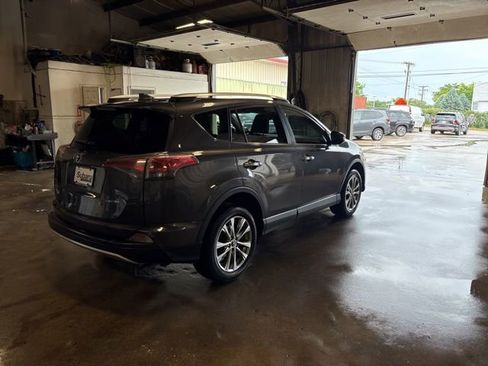 Used 2016 Toyota RAV4 Limited FWD image 7