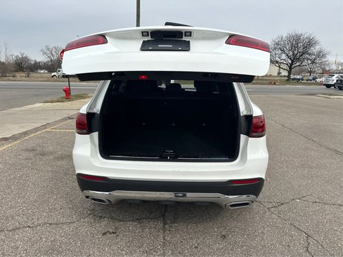Used 2020 Mercedes-Benz GLC 300 image 14
