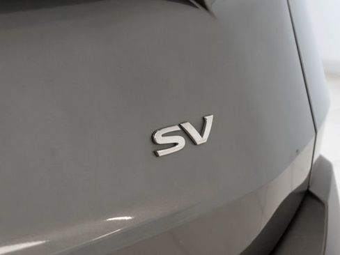 Used 2023 Nissan Rogue SV w/ SV Premium B Package FWD image 11