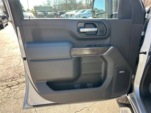 Used 2020 GMC Sierra 2500 Denali w/ Denali Ultimate Package image 11