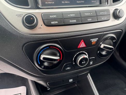 Used 2018 Hyundai Accent SEL FWD image 26
