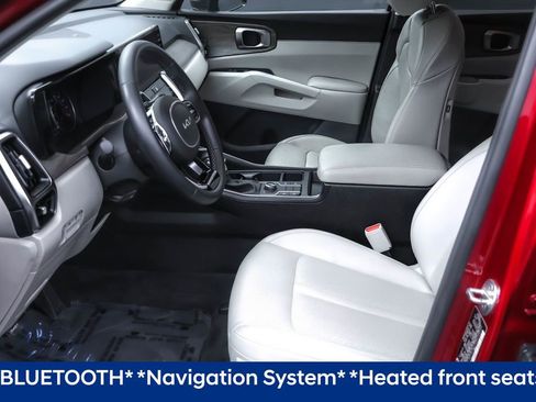 Used 2022 Kia Sorento S image 6