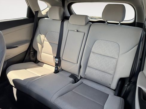Used 2018 Hyundai Tucson SE AWD/4WD image 17