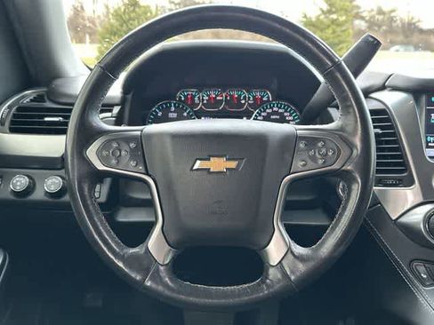 Used 2018 Chevrolet Tahoe LT image 9