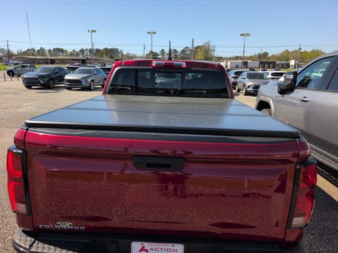 Used 2024 Chevrolet Colorado Z71 w/ Advanced Trailering Package AWD/4WD image 22