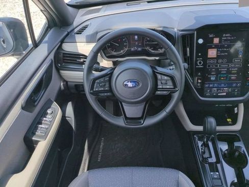 Used 2026 Subaru Forester Premium AWD/4WD image 18