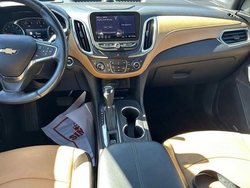 Used 2020 Chevrolet Equinox Premier image 12