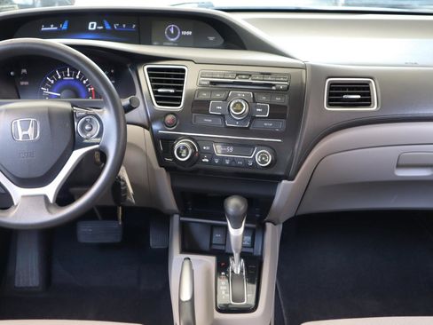 Used 2013 Honda Civic EX image 17
