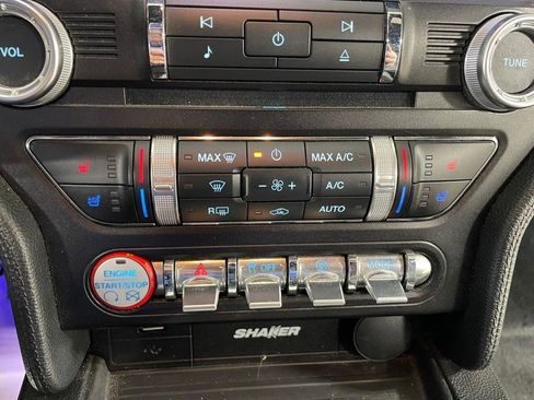 Used 2015 Ford Mustang GT Premium image 27