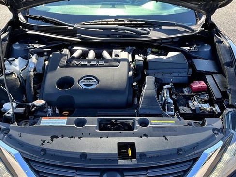 Used 2018 Nissan Altima 3.5 SL image 26