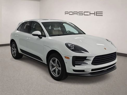 Certified 2019 Porsche Macan AWD/4WD image 8