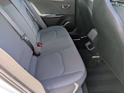 Used 2025 Kia K4 FWD image 29
