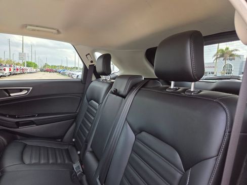 Used 2020 Ford Edge SEL FWD image 22