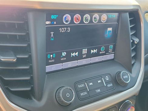 Used 2018 GMC Acadia Denali w/ Technology Package image 29