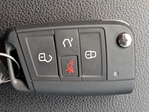 Used 2022 Volkswagen Jetta S FWD image 24