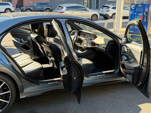 Used 2018 Mercedes-Benz S 63 AMG 4MATIC Sedan image 13