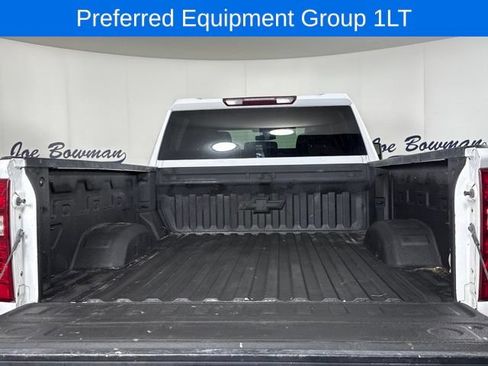 Used 2023 Chevrolet Silverado 2500 LT AWD/4WD image 10