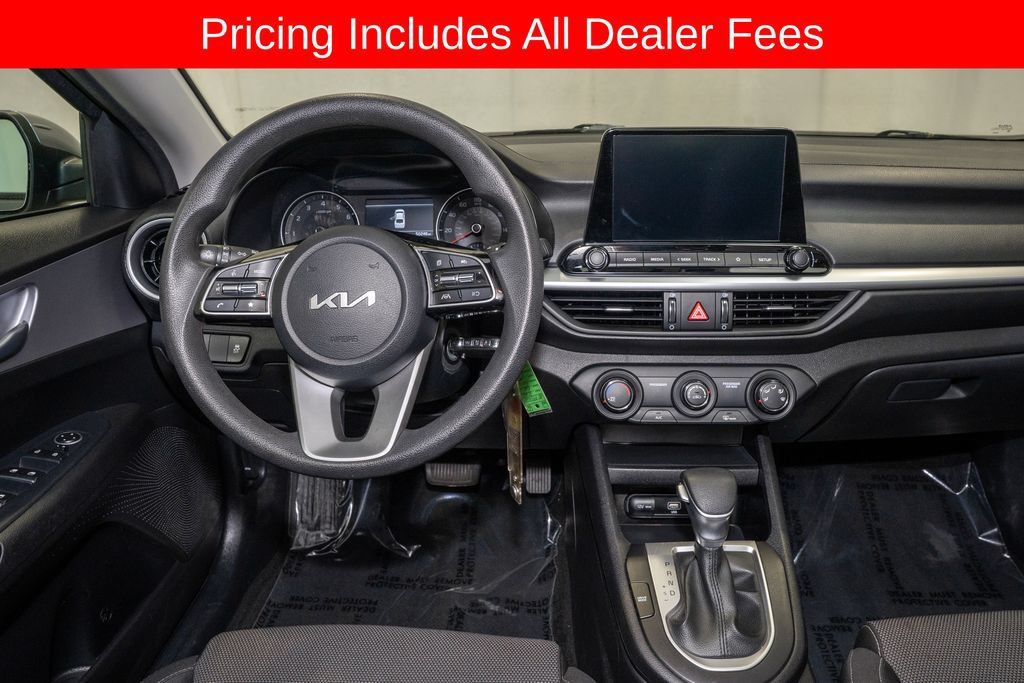 Certified 2024 Kia Forte LXS w/ LXS Technology Package FWD image 6