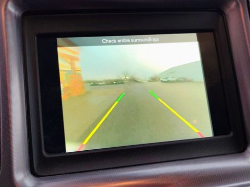 Used 2021 Dodge Challenger SXT w/ Blacktop Package image 4