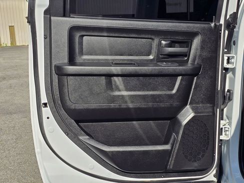 Used 2025 RAM 3500 Tradesman w/ Chrome Appearance Group image 46