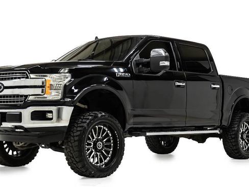 Used 2019 Ford F150 Lariat image 2
