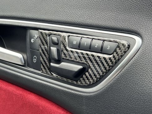Used 2016 Mercedes-Benz CLA 250 image 40