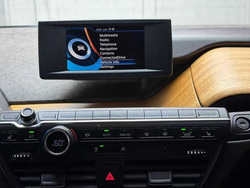 Used 2015 BMW i3 w/ Range Extender image 32