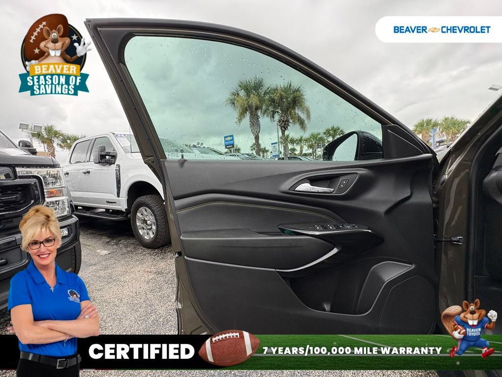 Used 2024 Chevrolet Trax ACTIV w/ Sunroof Package FWD image 30