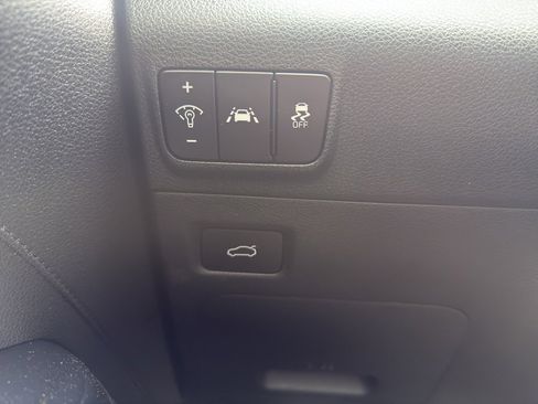 Used 2021 Kia K5 LXS FWD image 16