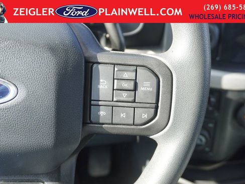 Used 2022 Ford F150 XLT w/ Trailer Tow Package image 24