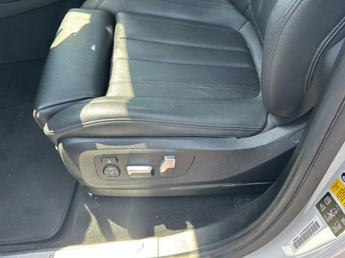 Used 2020 BMW X7 xDrive40i w/ Premium Package AWD/4WD image 20