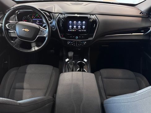 Certified 2022 Chevrolet Traverse LT image 11