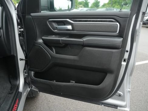 Used 2022 RAM 1500 Big Horn AWD/4WD image 18