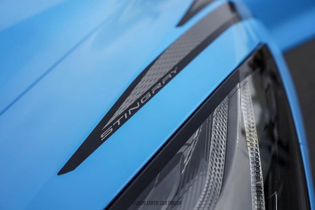 Used 2021 Chevrolet Corvette Stingray Premium Conv w/ Z51 Performance Package RWD image 40