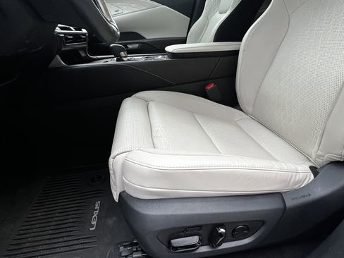 Used 2023 Lexus RX 350 w/ Cold Area Package image 16