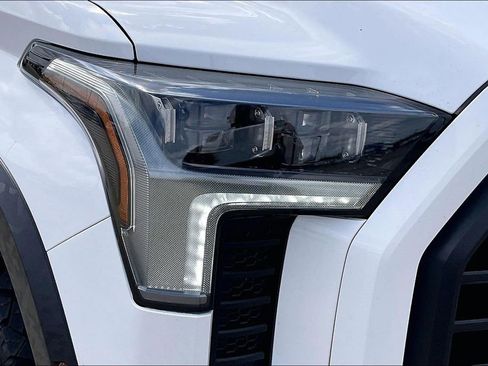 Used 2025 Toyota Tundra TRD Pro AWD/4WD image 33